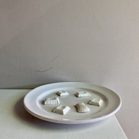 simple plate / Uchiyama Taro