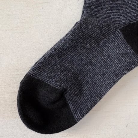 Wool × Border socks / KARMAN LINE