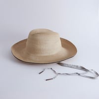 hat (Micca) / chisaki