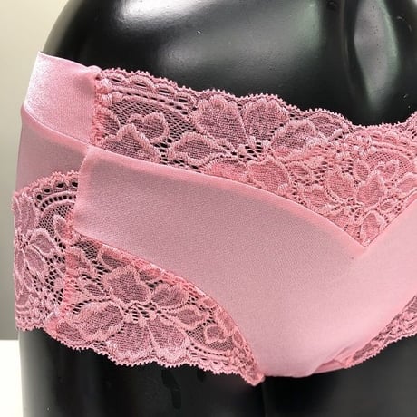 ツェルマット　フロントウエストレースカシュクール　ヒップハングショーツ　ZE2462/Mサイズ