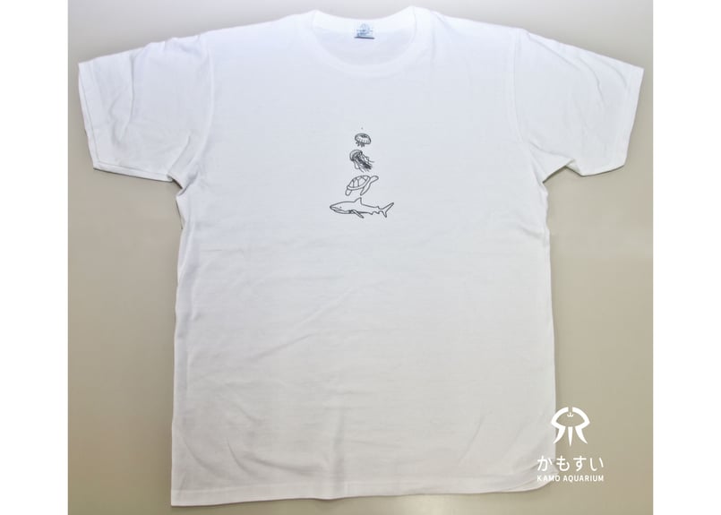 飼育員の暴走シリーズ第3弾！】自画自賛Tシャツ くうくわれる | 海月