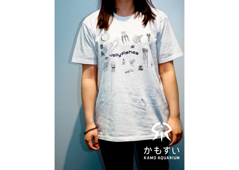 飼育員の暴走シリーズ第3弾！】自画自賛Tシャツ Jellyfishes | 海月