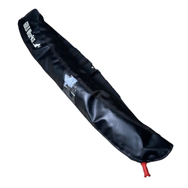 GOLDWorks ロゴ 膨脹式 ウエストライフジャケット ブラック Bluestorm 