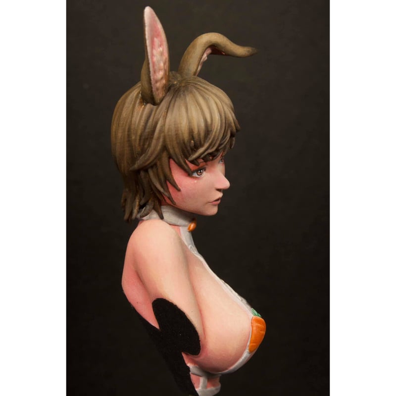 キャロット好きのバニー BUNNY THE CARROT LOVER BUST | toner