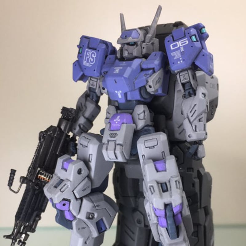 1:20 POWERD SUIT 