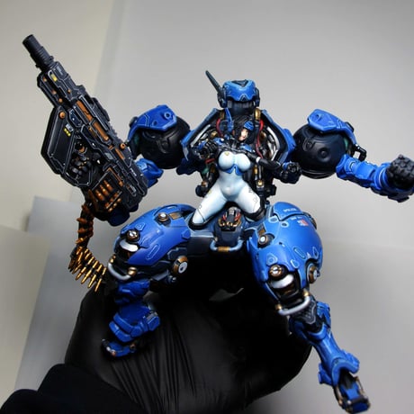 [SHIPPING AT AUG] 1:24 重装外骨格スーツ HEAVY EXO-SUIT