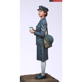 レディースミッション　ドイツ空軍 通信補助員 フローラ・ボーマン 英空軍 WAAF(婦人補助空軍)副班長 Assistant Section Leader 1