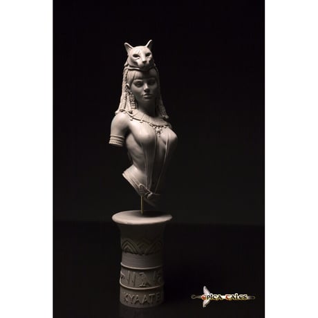 1:10 カヤテン KYAATEN BUST