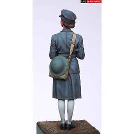 英空軍 WAAF(婦人補助空軍)副班長  Assistant Section Leader 1940-1941