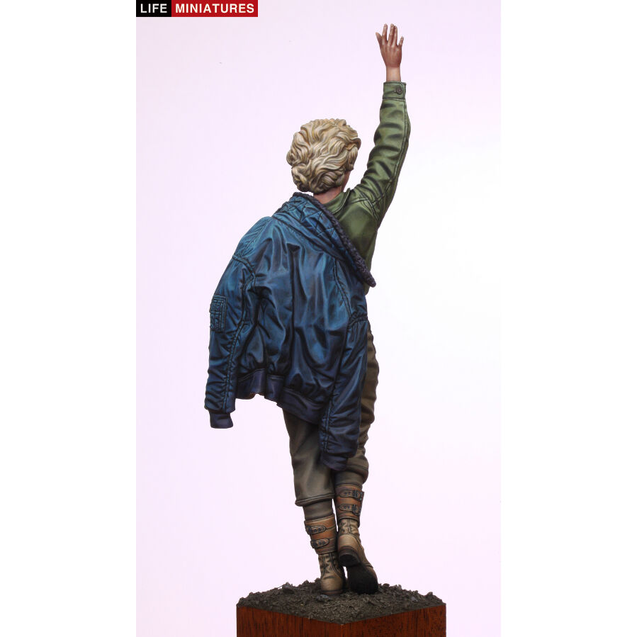 朝鮮戦争慰問時のマリリン・モンローB-15Cフィギュア 朝鮮戦争慰問時のマリリン・モンローB-15Cフィギュア 朝鮮戦争慰問時の