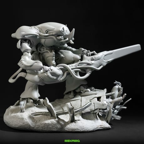 1: 72 AURONIX