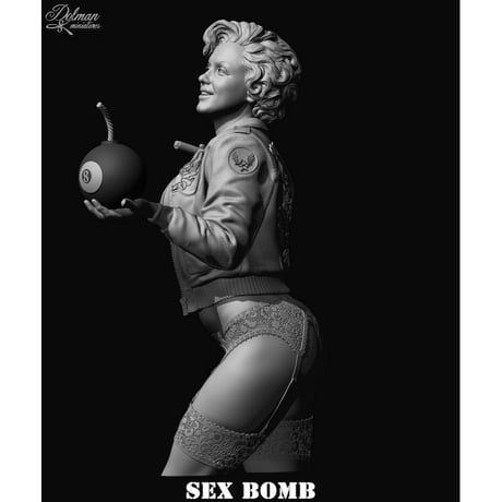 1:10 BOMB GIRL BUST