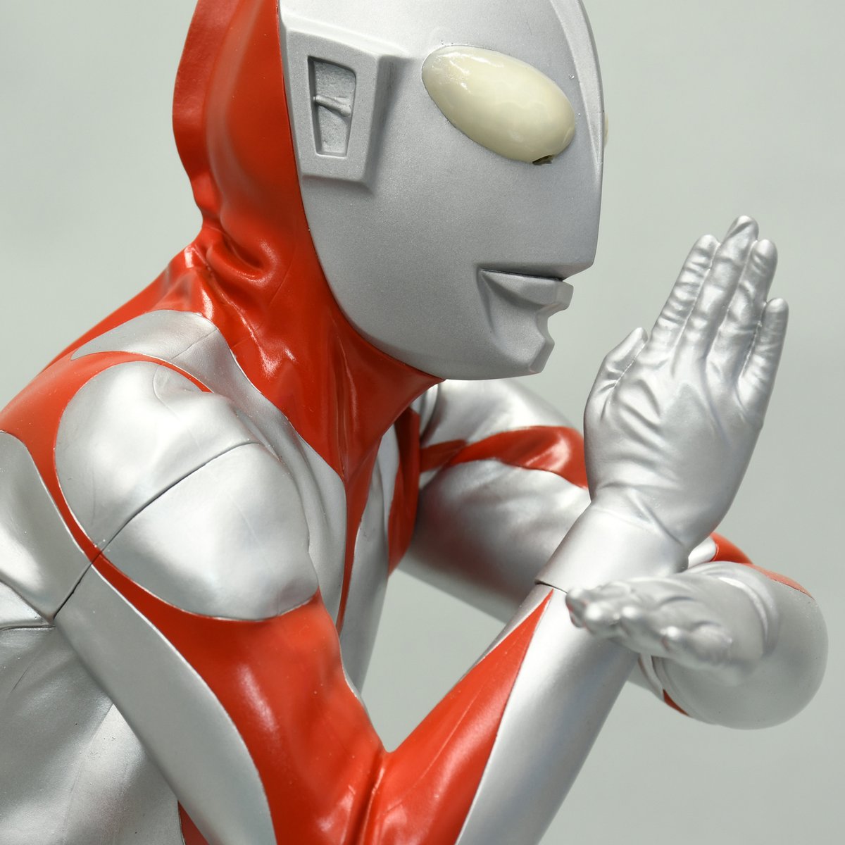 SHIPPING AT OCT] ウルトラマン(Cタイプ)/ メガソフビキット復刻版 MEG