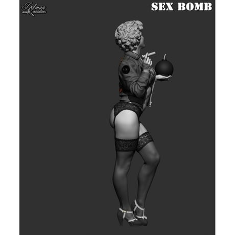 100mm BOMB GIRL