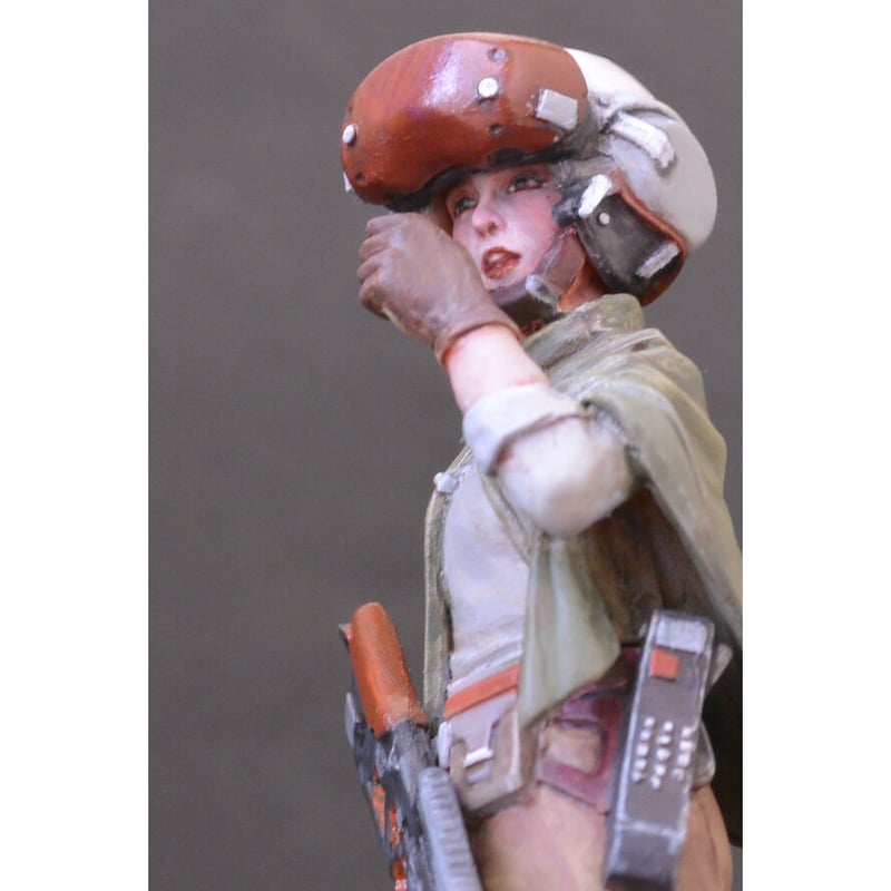 1/20 傭兵軍次期主力簡易装甲スーツ　ガレージキット Amazon.co.jp: レア 1/20 傭兵軍次期主力簡易装甲スーツ
