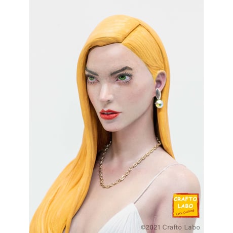 1:8 BEAUTIE 01 BUST