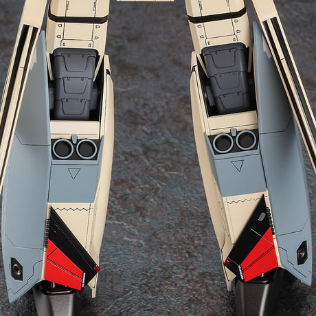 1:72 YF-19 バトロイド “マクロスプラス” BATTROID "MACROSS PLUS"