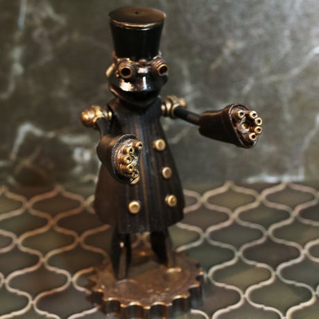 Automata TOPHAT-HENCHMEN