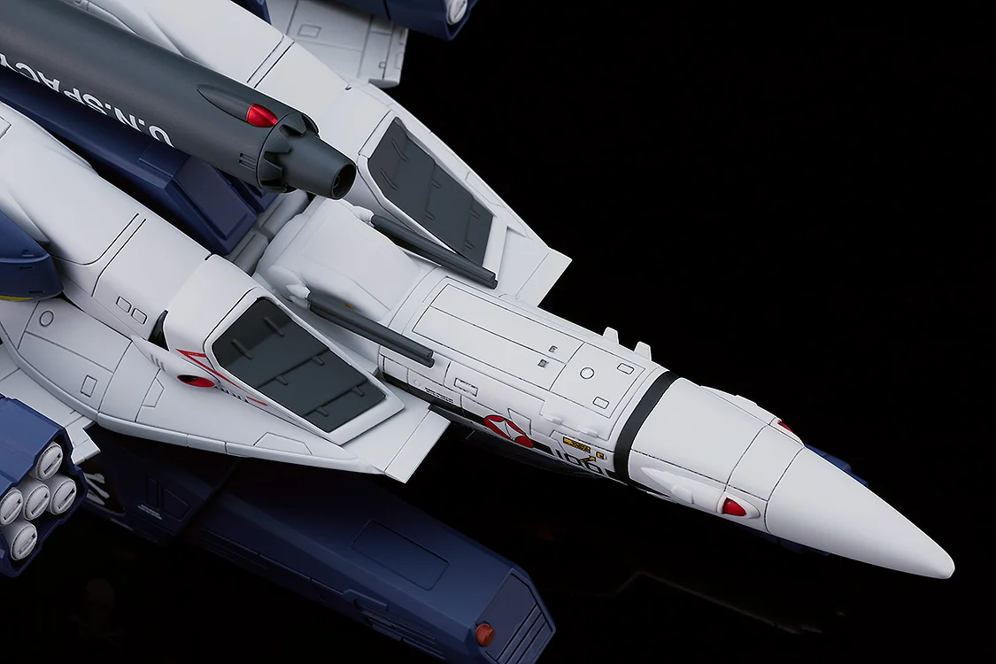 PLAMAX 1:72 VF-1S ストライクファイターバルキリー スカル
