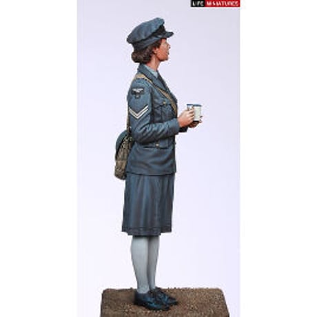 英空軍 WAAF(婦人補助空軍)副班長  Assistant Section Leader 1940-1941