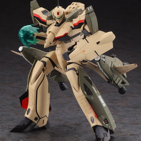 1:72 VF-19EF/A バトロイド イサム・スペシャル “マクロスF” ISAMU SPECIAL "MACROSS FRONTIER"