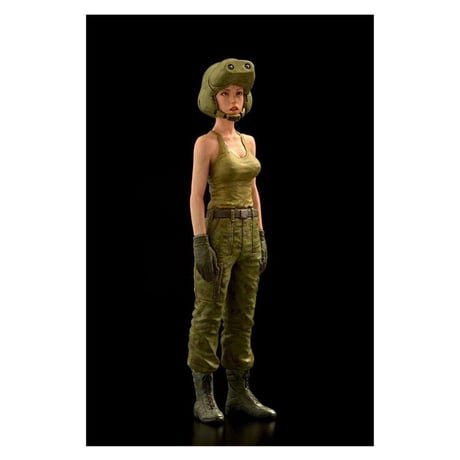 1:35 MERCENARY TROOPS FEMALE PILOT / Pansy