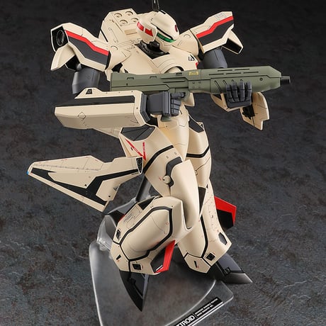 1:72 YF-19 バトロイド “マクロスプラス” BATTROID "MACROSS PLUS"