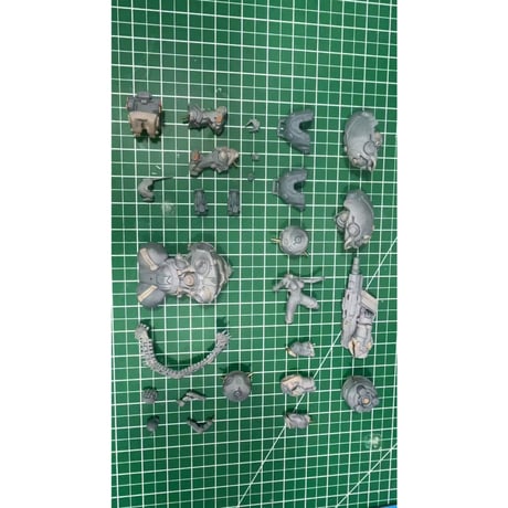 [SHIPPING AT AUG] 1:24 重装外骨格スーツ HEAVY EXO-SUIT