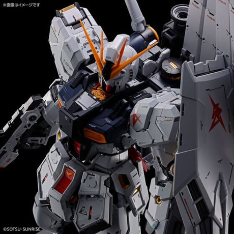 PG UNLEASHED 1:60 ν GUNDAM