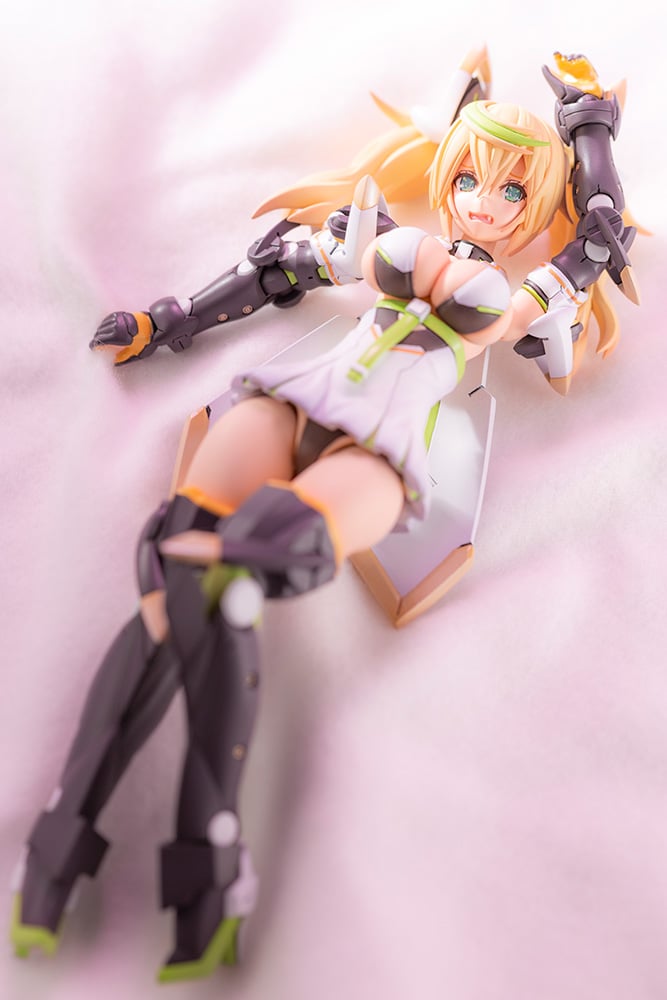 ジェネ ステラティアーズ 塗装組み立て済みジャンク品 - メルカリ