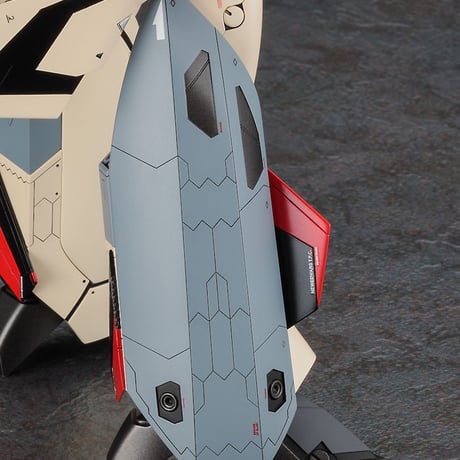 1:72 YF-19 バトロイド “マクロスプラス” BATTROID "MACROSS PLUS"