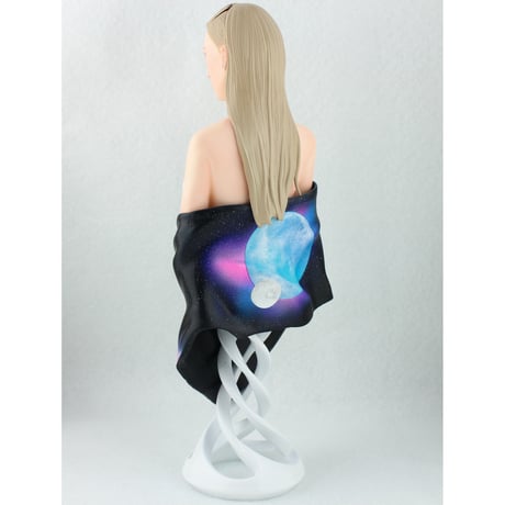 1:8 BEAUTIE 01 BUST