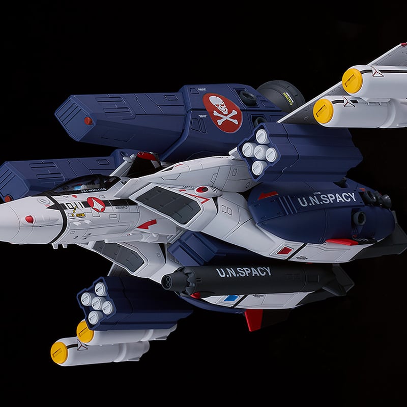 PLAMAX 1:72 VF-1A スーパーファイターバルキリー スカル小隊 VF PLAMAX 1:72 VF-1A スーパーファイターバルキリー スカル小隊 VF
