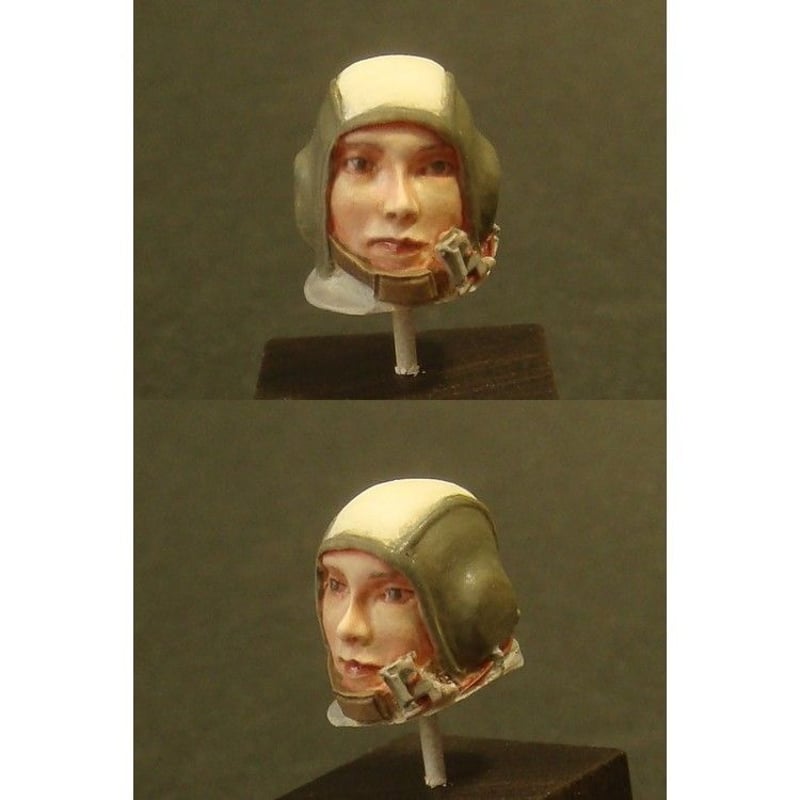 1:20 シュトラール女性宇宙飛行士 01 STRAHL FEMALE ASTRONAUTIN