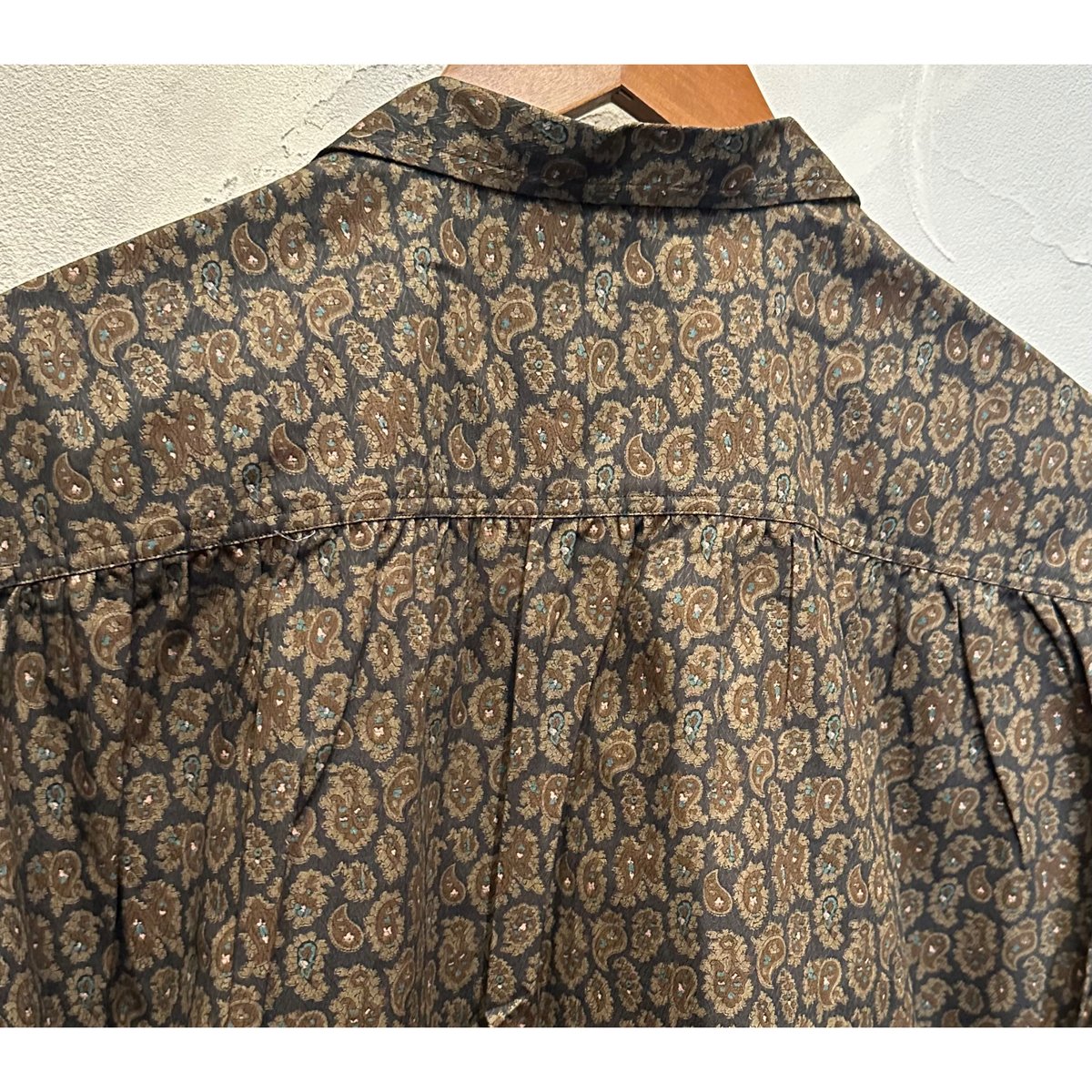 【美品】Bon Vieux ボンビュー　半袖シャツ エクリュ　M fit=scale-down,w=1200