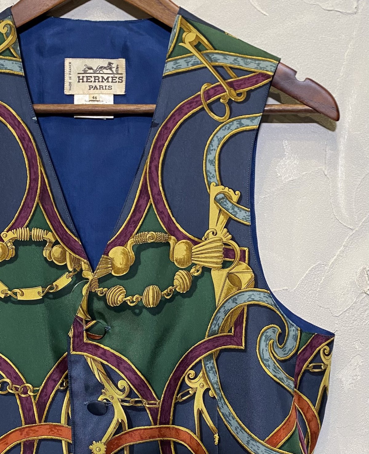 エルメス　シルクベスト　ジレ　総柄　マルチカラー　フランス製　ヴィンテージ　38 エルメス シルクベスト ジレ 総柄 マルチカラー フランス製