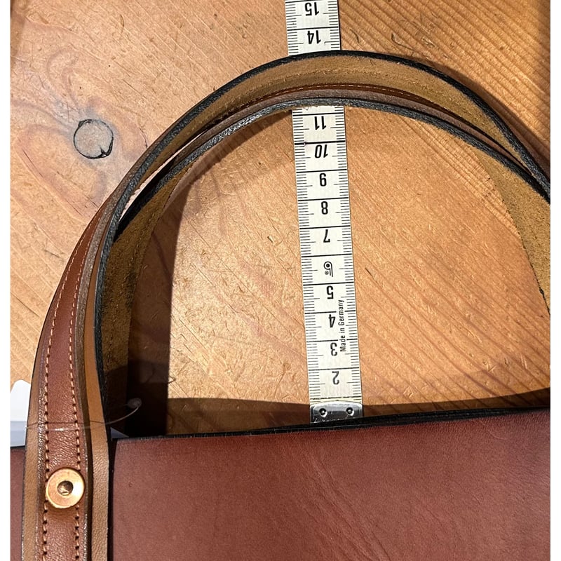 キングスレー ウォルターズ スタジオ レザートートバッグ