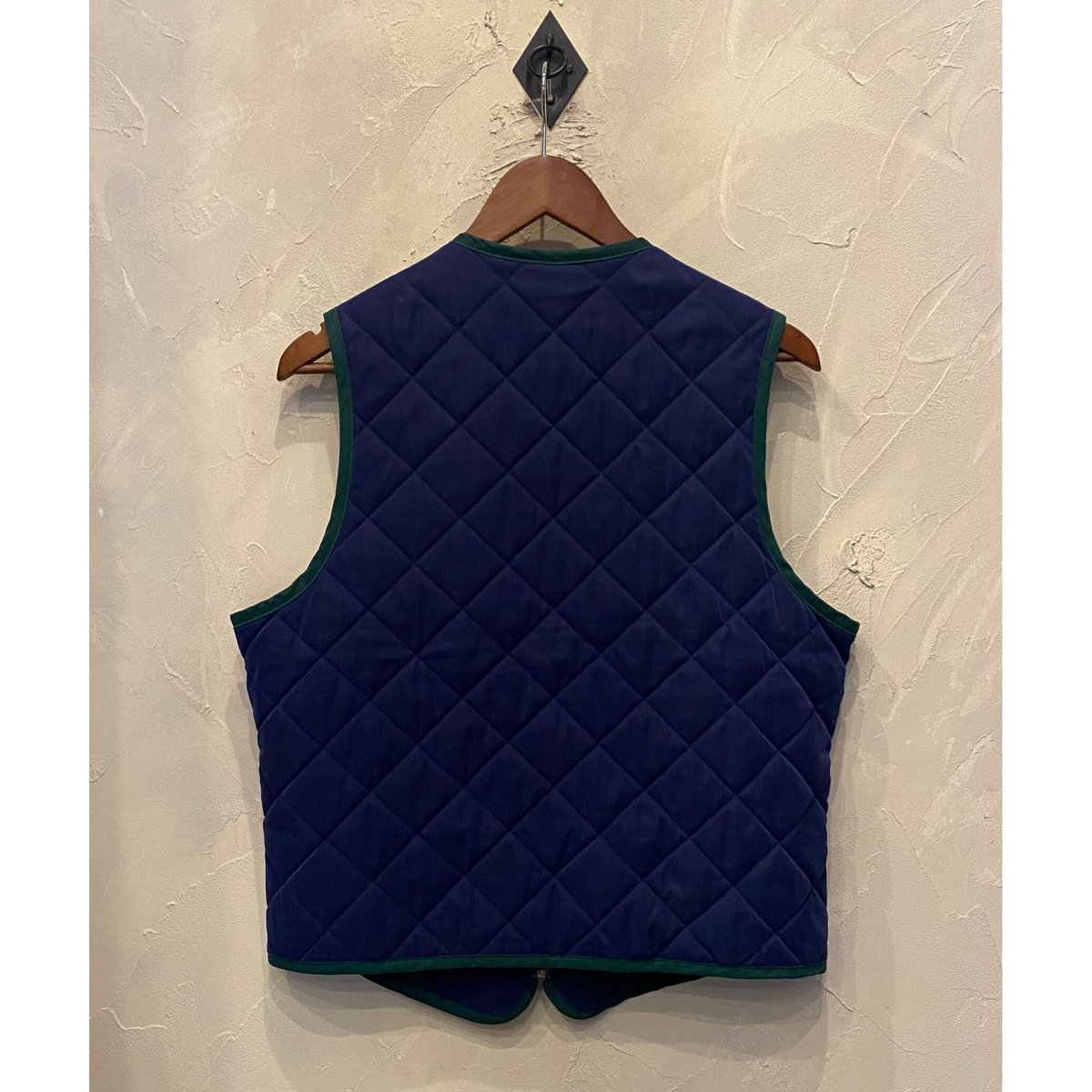 HERMES - エルメス キルティングベスト ダウンベスト ブルーの  