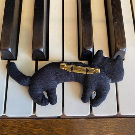 ヘミングウェイCat  brooch