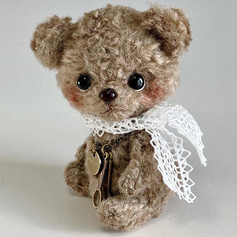 pisces*b たけしまさおり/ クマ アッシュブラウン | AMULET