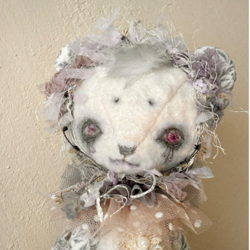 mag / 紫陽花色熊猫 | AMULET