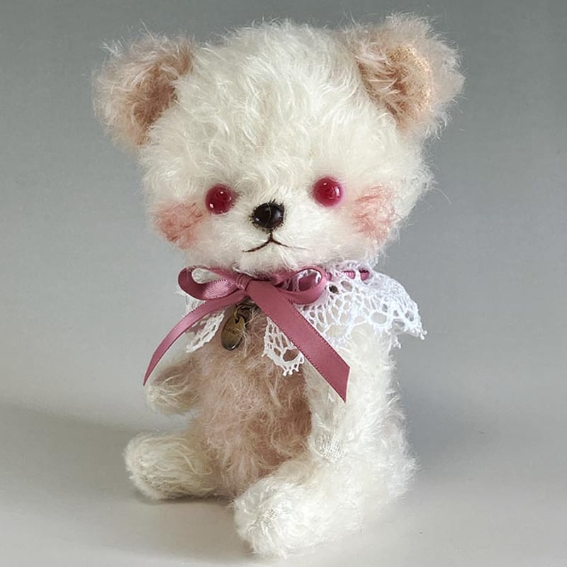 pisces*b たけしまさおり/ クマ ローズ＆ホワイト | AMULET