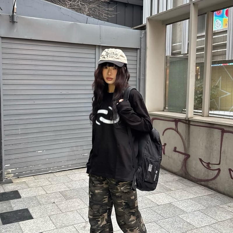 ★送料・関税込★WOOALONG★Spin logo over fit long sleeve★ Spin logo over fit long sleeve - LIGHT GREY - 우알롱(WOOALONG)