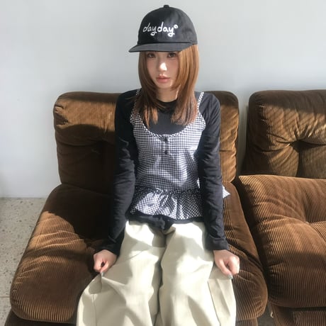 tag frill set tops