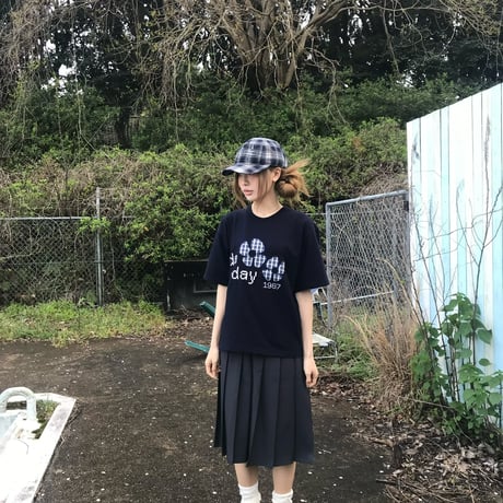 block flower logo S/S tee
