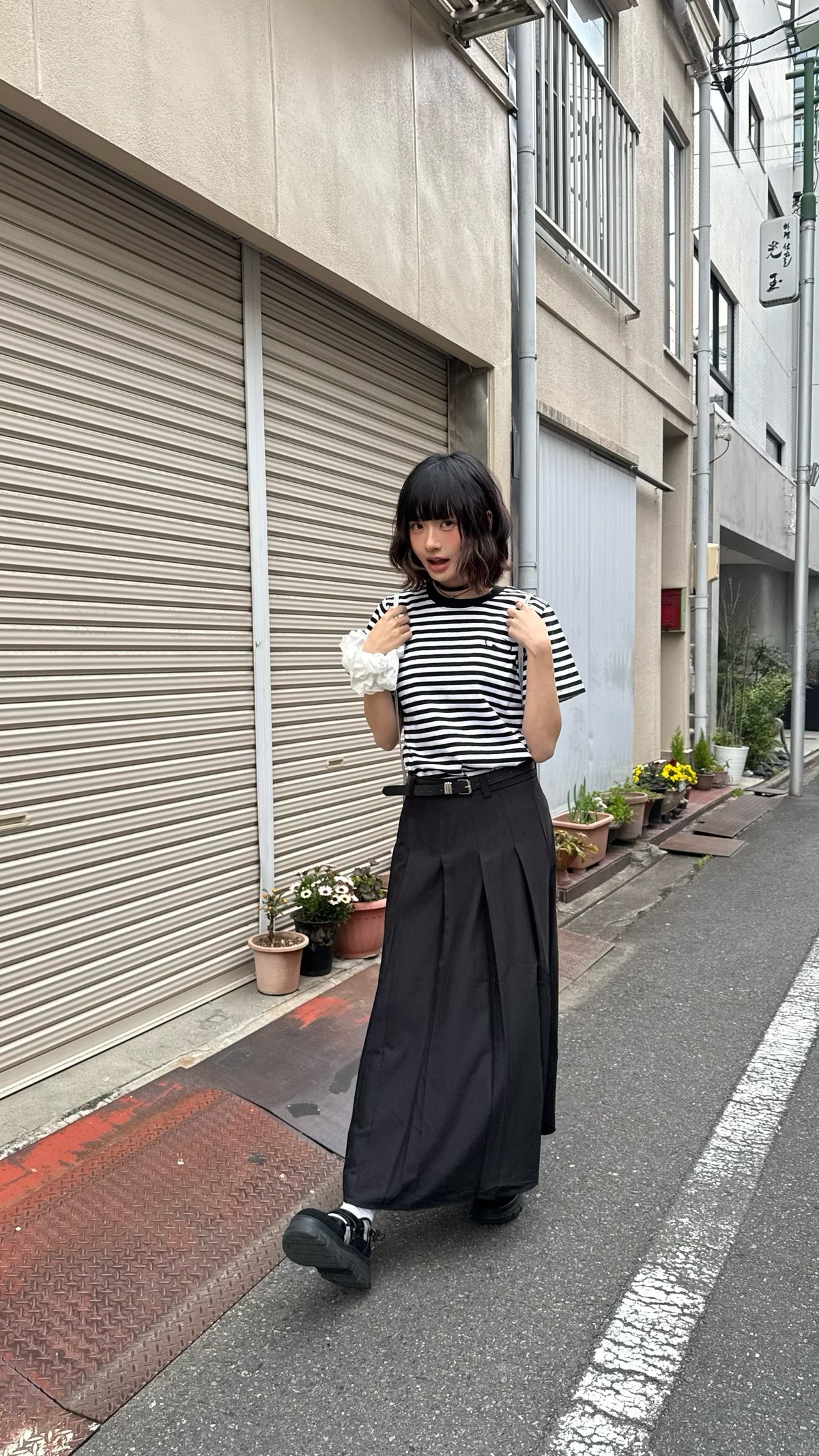 spin logo border S/S tee | DAY DAY seoul's STORE