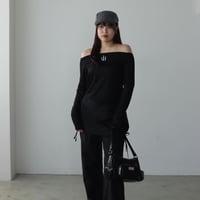 dds logo off  shoulder tops