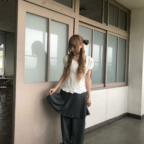 tag dot frill blouse