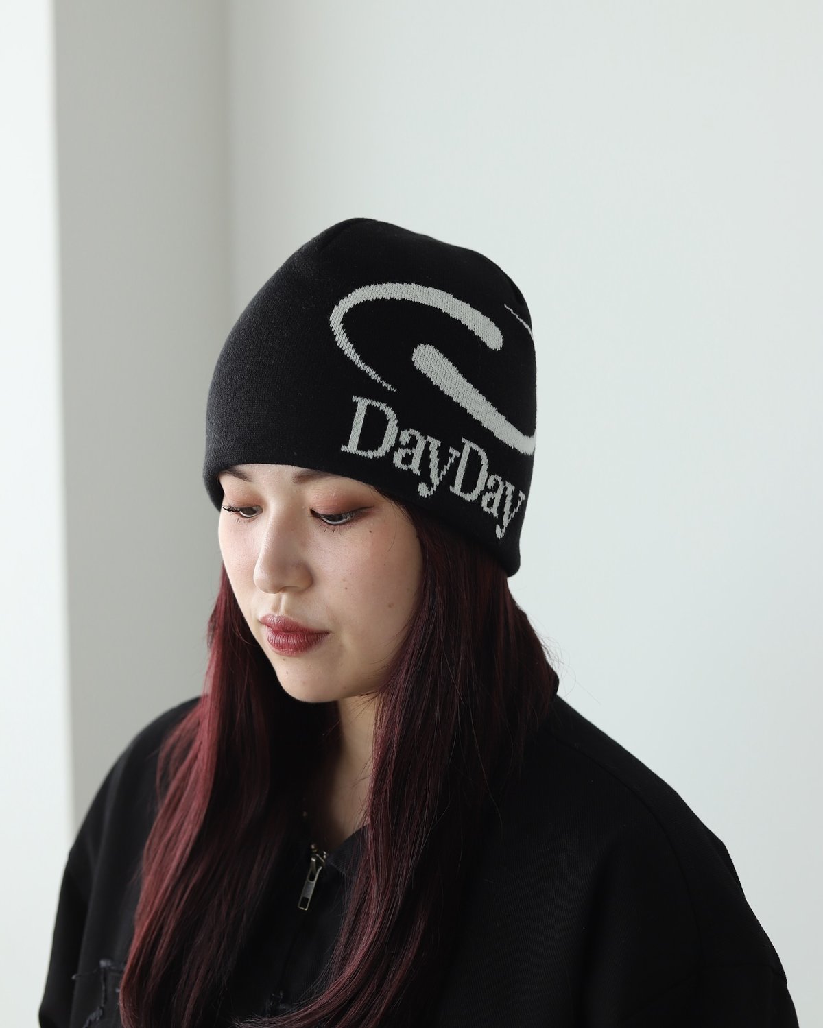 spin logo beanie | DAY DAY seoul's STORE spin logo beanie | DAY DAY seoul's STORE