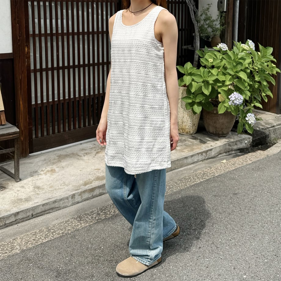 68427f3ec99ac75a73c37931